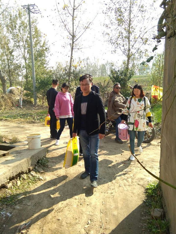 QQ鍥剧墖20171101141526_鍓湰.jpg