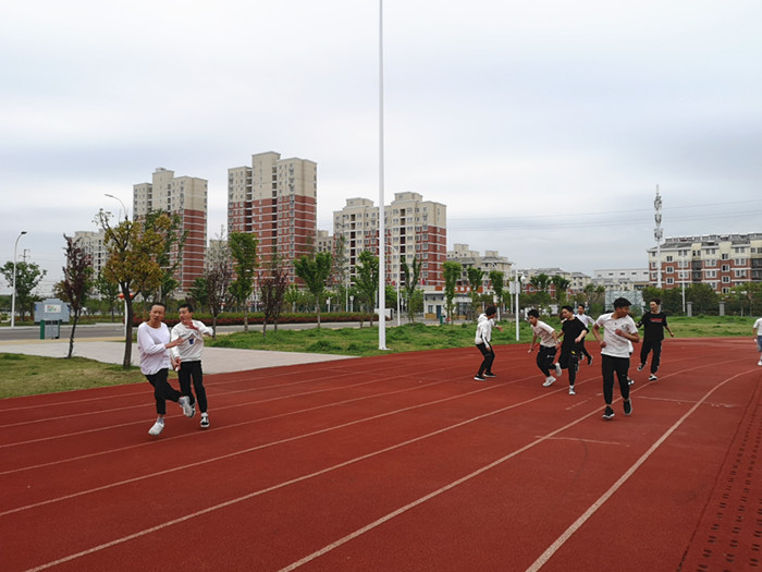 蚌埠工艺美术学校2019年春季运动会5.jpg