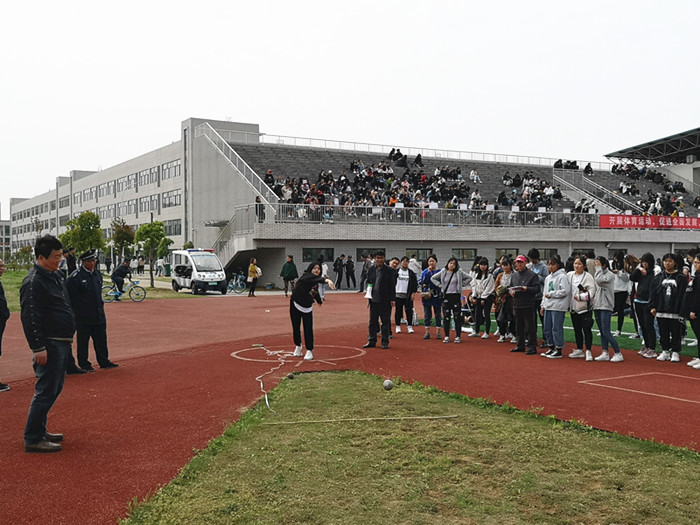 蚌埠工艺美术学校2019年春季运动会7.jpg