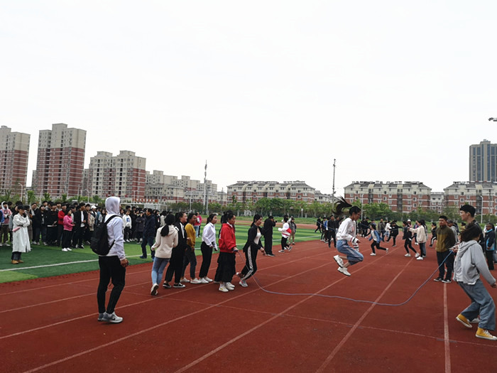 蚌埠工艺美术学校2019年春季运动会2.jpg